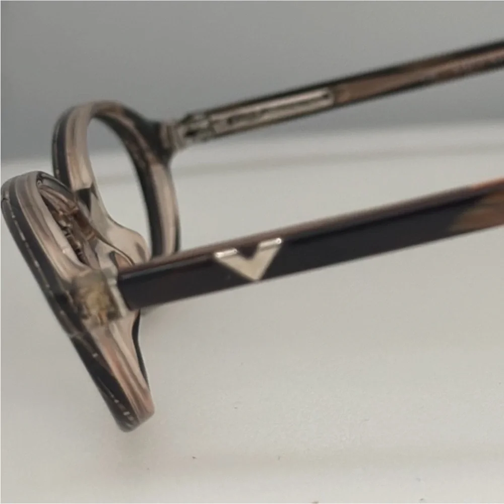 Authentic Valentino luxury designer Tortoise Oval prescription Eyeglasses frames